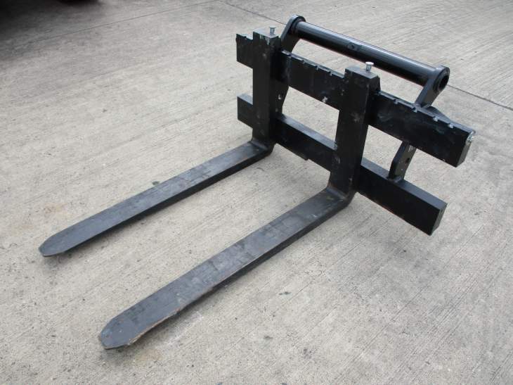 Afbeelding Manitou vorken 4500 kg ( BJ 2024 )