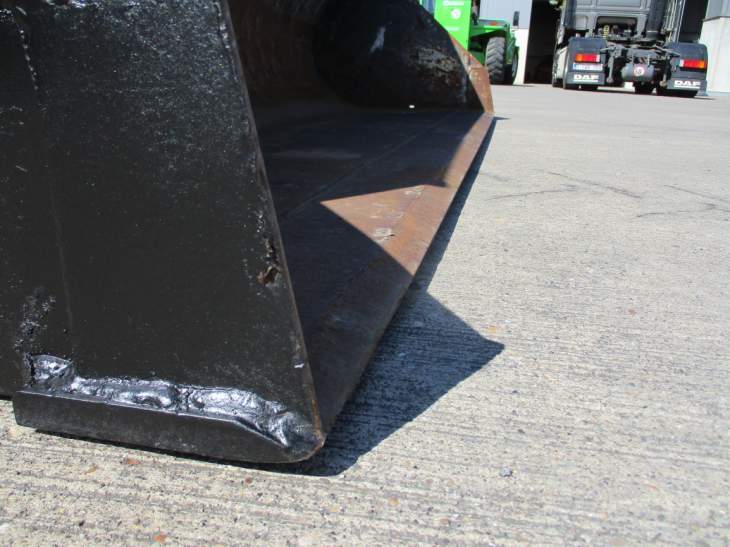 Afbeelding Manitou originele bak 2m40 (BJ 2021)