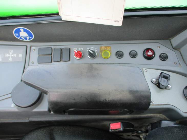 Afbeelding MERLO P27.6 (077)