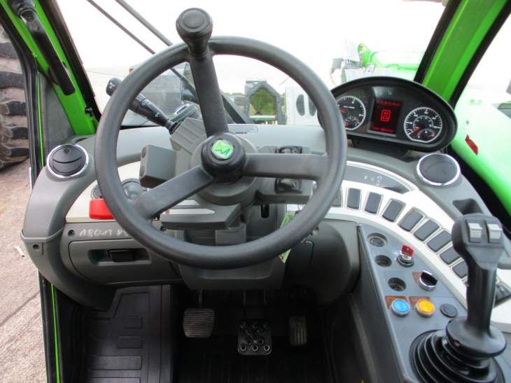 Afbeelding MERLO P27.6 (077)