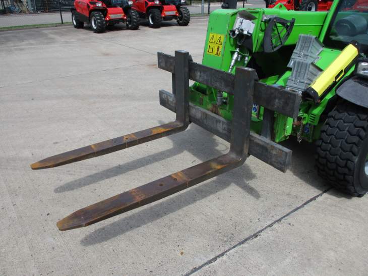 Afbeelding MERLO P27.6 (077)