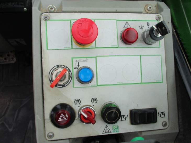 Afbeelding MERLO P40.17 (987)