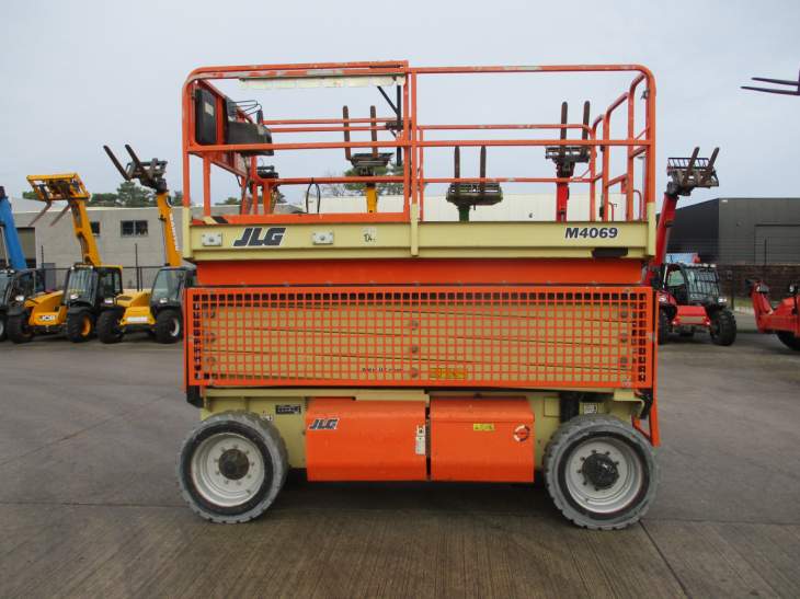 Afbeelding JLG M4069  (859)