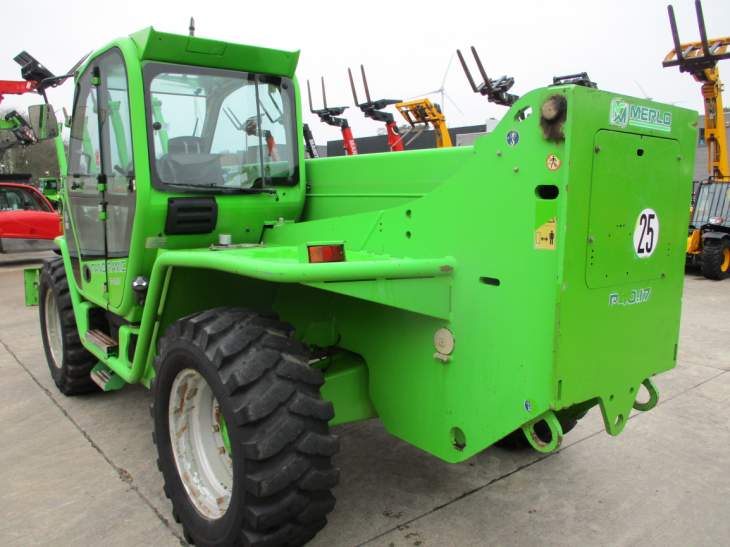 Afbeelding MERLO P40.17 (987)