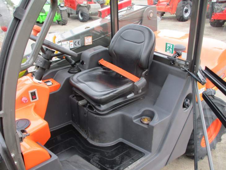 Afbeelding AUSA T144 HX4 (011)