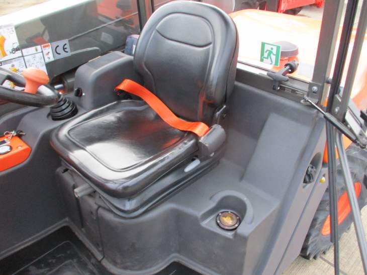 Afbeelding AUSA T144 HX4 (229)