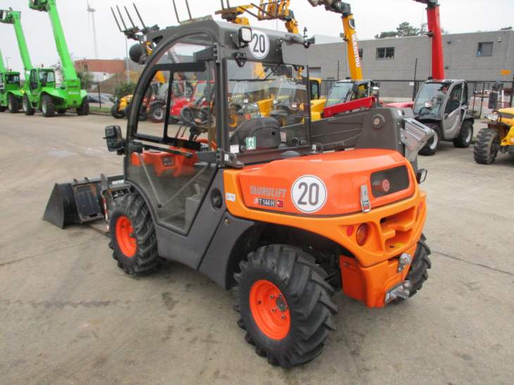 Afbeelding AUSA T144 HX4 (011)