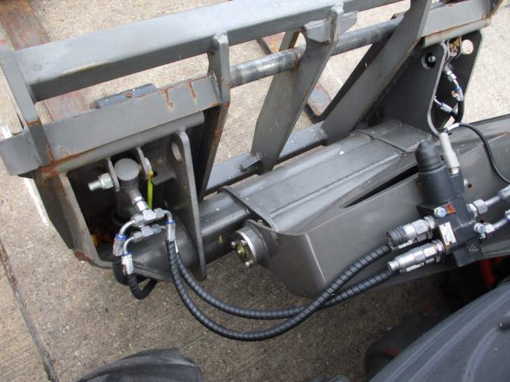 Afbeelding AUSA T144 HX4 (229)