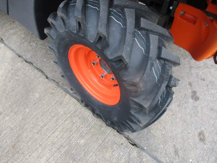 Afbeelding AUSA T144 HX4 (229)