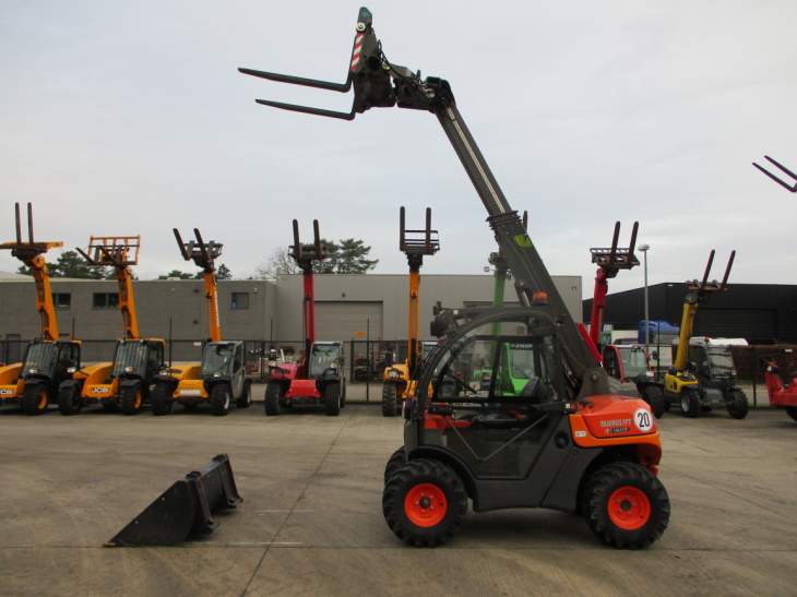 Afbeelding AUSA T144 HX4 (229)