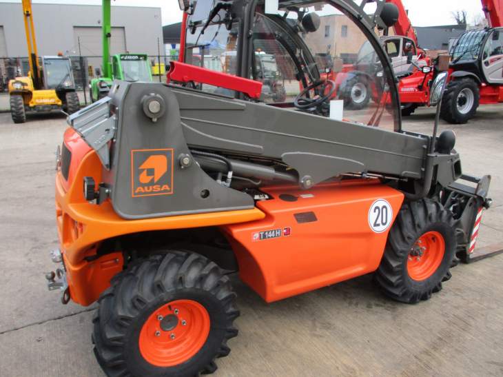 Afbeelding AUSA T144 HX4 (229)