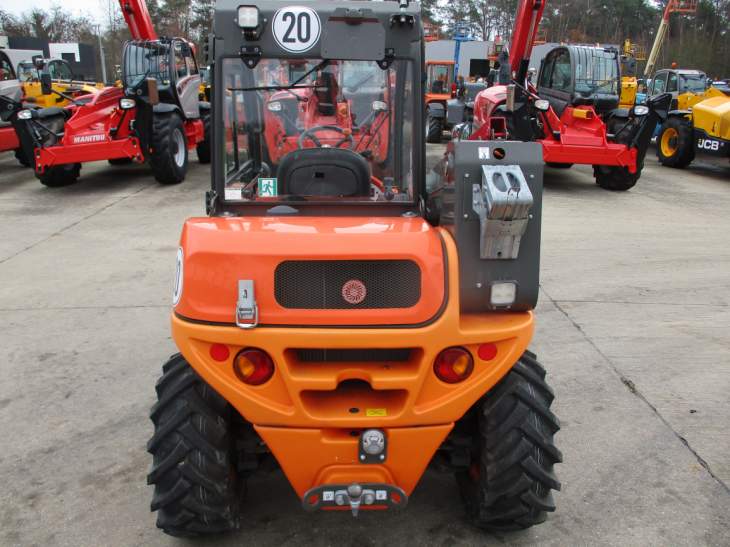 Afbeelding AUSA T144 HX4 (011)