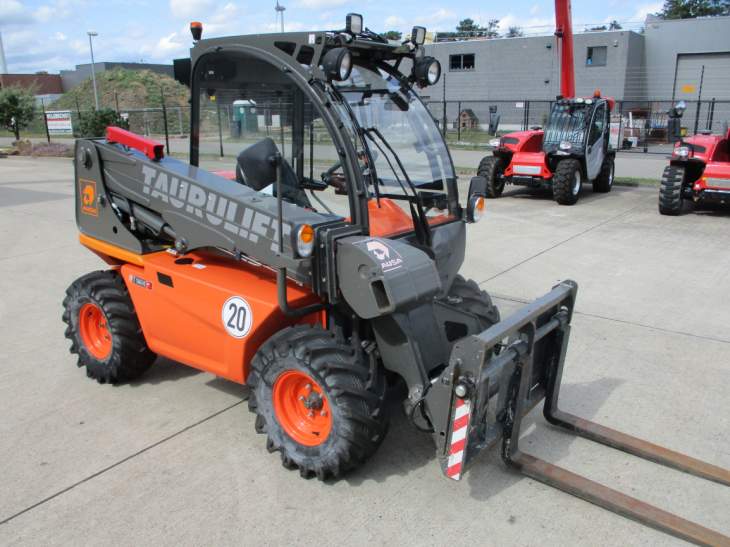 Afbeelding AUSA T144 H X4 (071)
