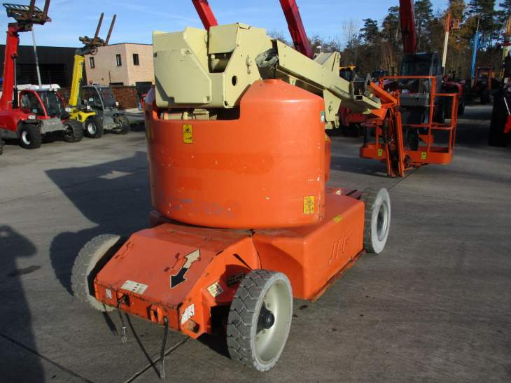 Afbeelding JLG E400 AJPN (022)