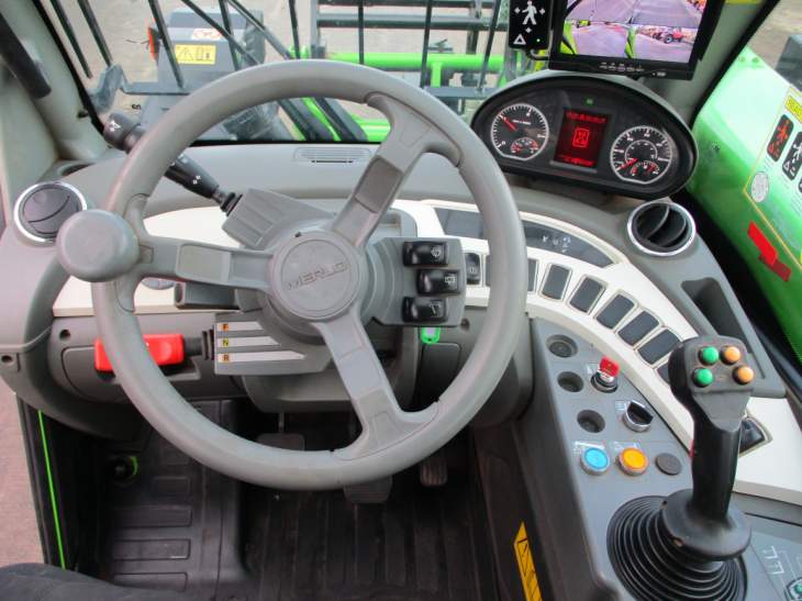 Afbeelding Merlo P 27.6 Plus (806)