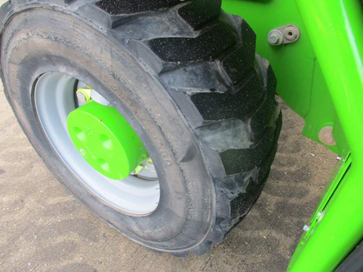 Afbeelding Merlo P 27.6 Plus (806)