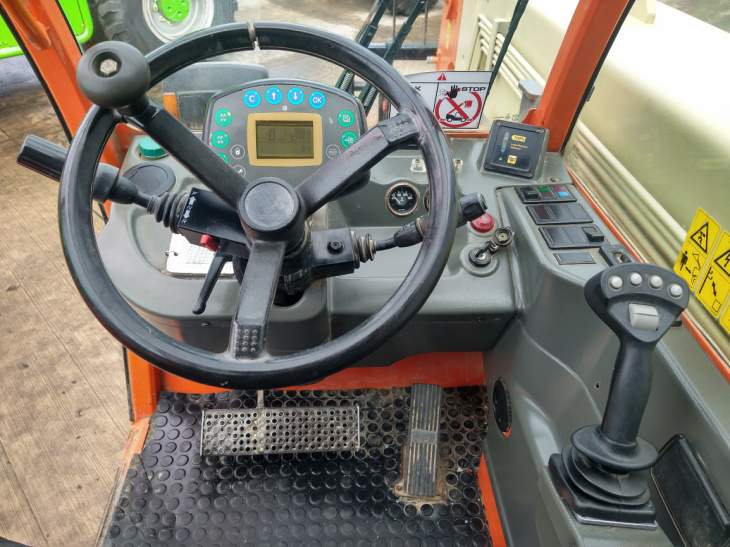 Afbeelding JLG 3512 (173)
