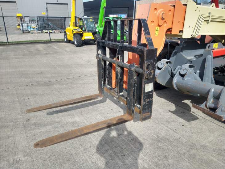 Afbeelding JLG 3512 (173)