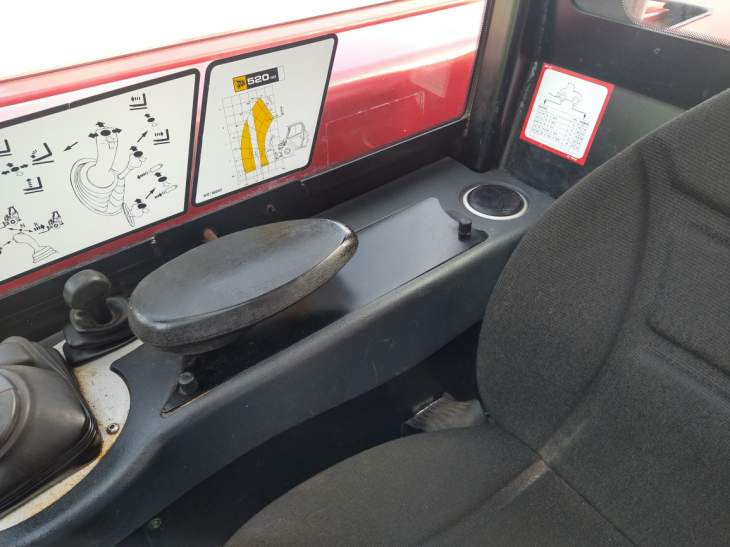 Afbeelding JCB 520-40 (129)