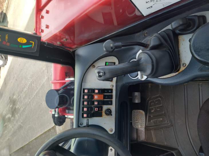 Afbeelding JCB 520-40 (129)