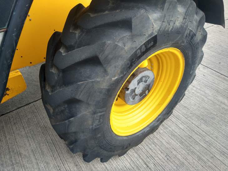 Afbeelding JCB 535-95 (483)