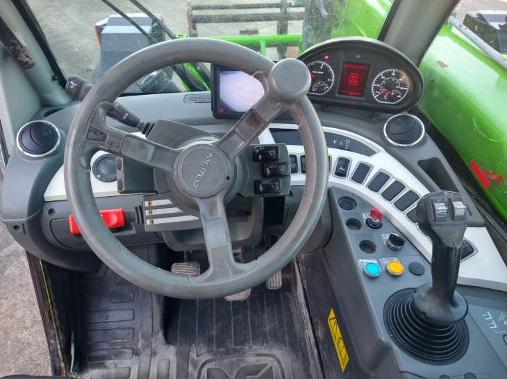 Afbeelding Merlo 27.6 TOP (790)