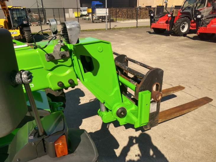 Afbeelding Merlo 27.6 TOP (790)