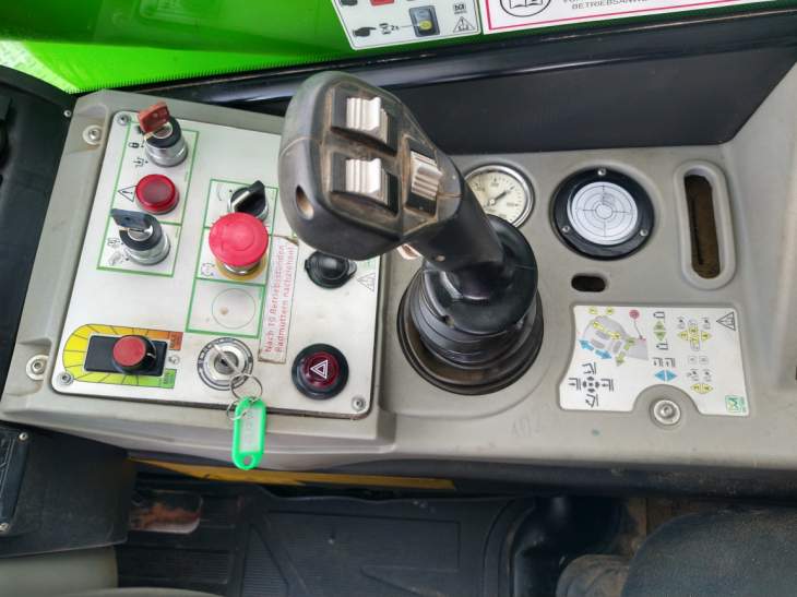 Afbeelding MERLO Roto 38.16 (692)