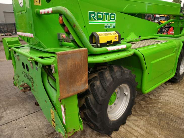 Afbeelding MERLO Roto 38.16 (692)