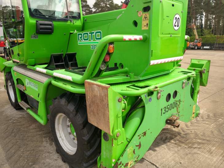 Afbeelding MERLO Roto 38.16 (692)