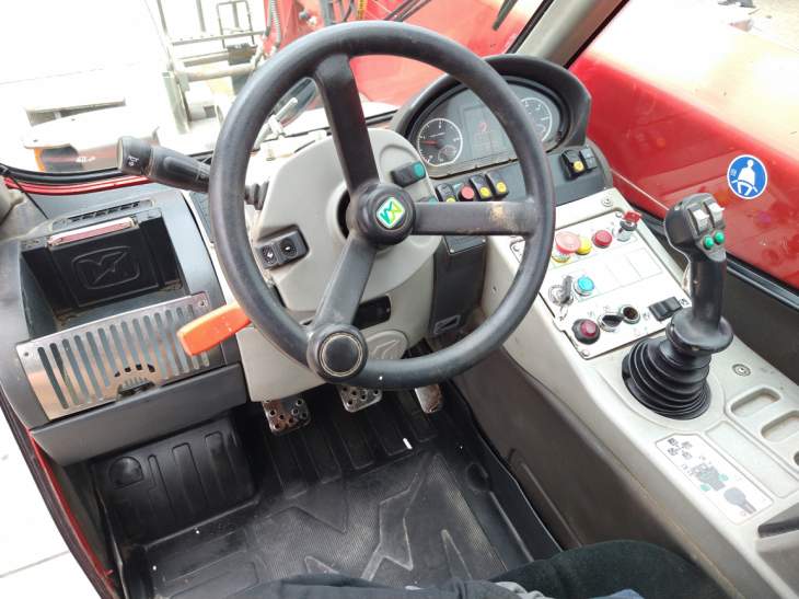 Afbeelding MERLO P40.17 (984)