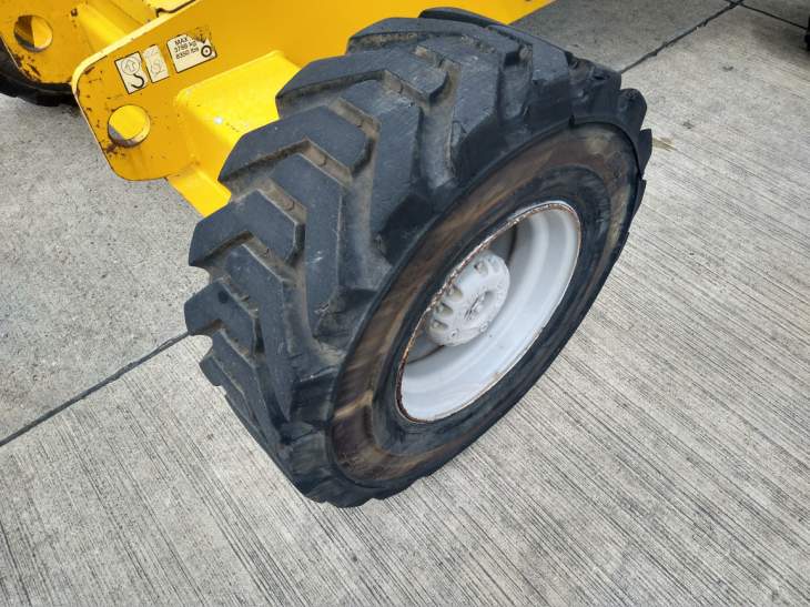 Afbeelding JLG 460 SJ (001)