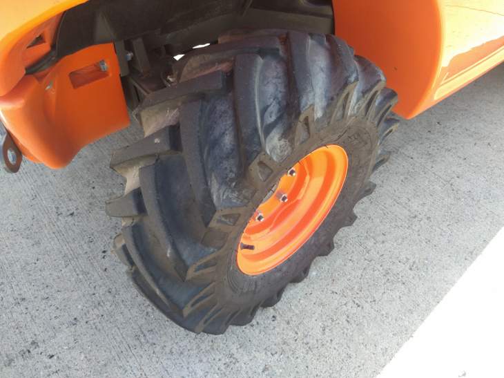 Afbeelding AUSA T144 X4 (715)