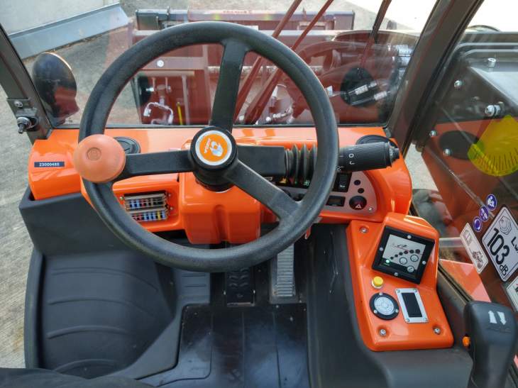 Afbeelding AUSA T144 X4 (730)