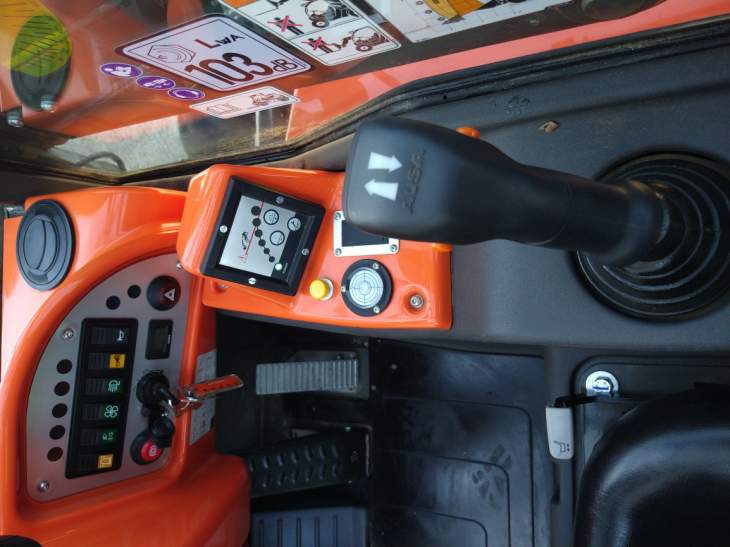 Afbeelding AUSA T144 X4 (730)