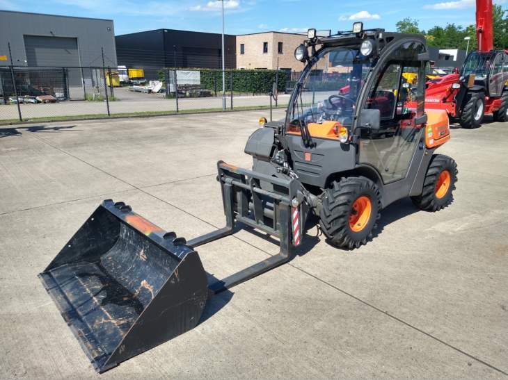 Afbeelding AUSA T144 X4 (730)