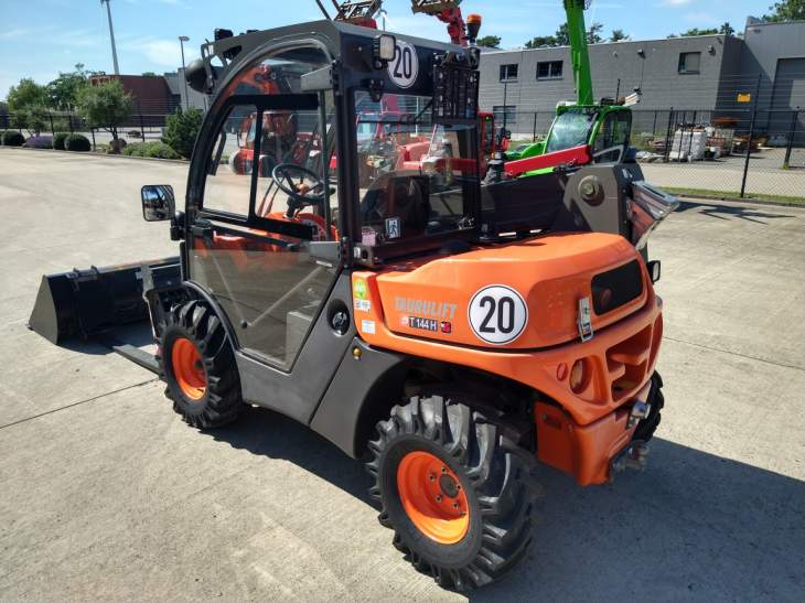 Afbeelding AUSA T144 X4 (730)