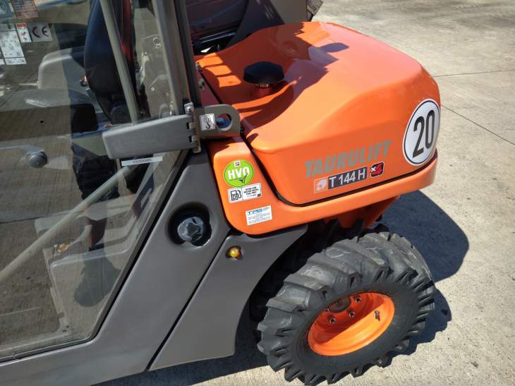 Afbeelding AUSA T144 X4 (730)