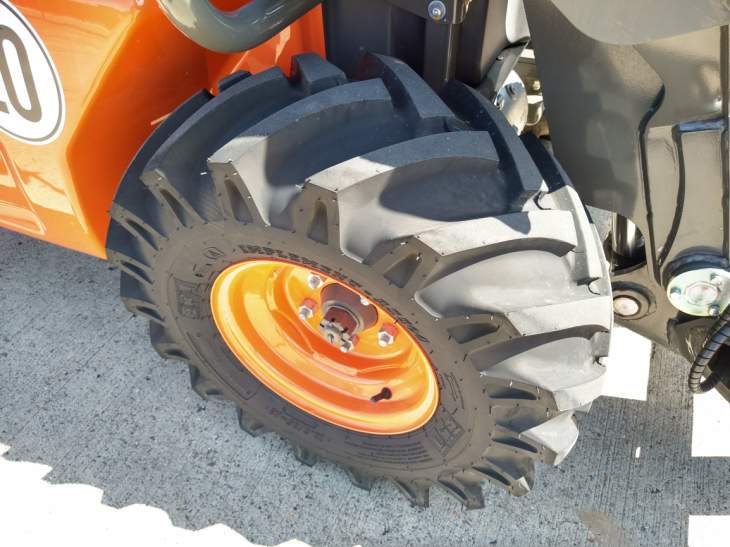 Afbeelding AUSA T144 X4 (730)