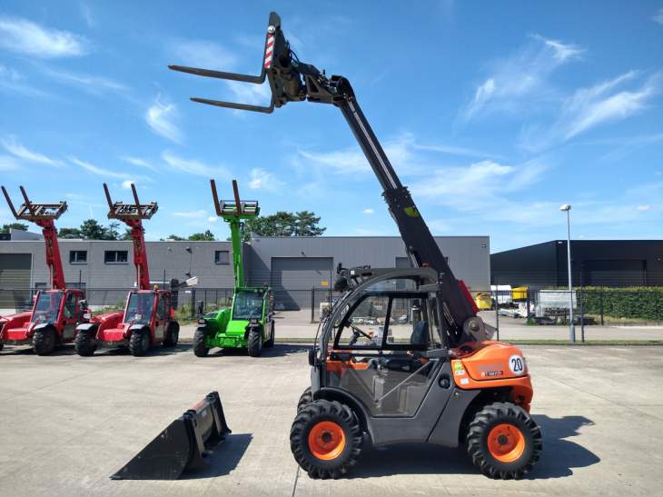 Afbeelding AUSA T144 X4 (730)