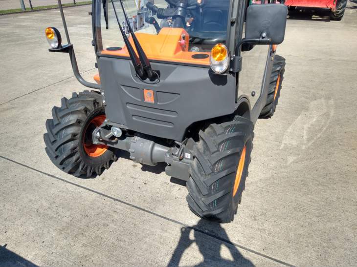 Afbeelding AUSA T144 X4 (730)