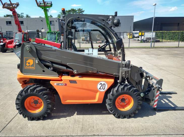 Afbeelding AUSA T144 X4 (730)