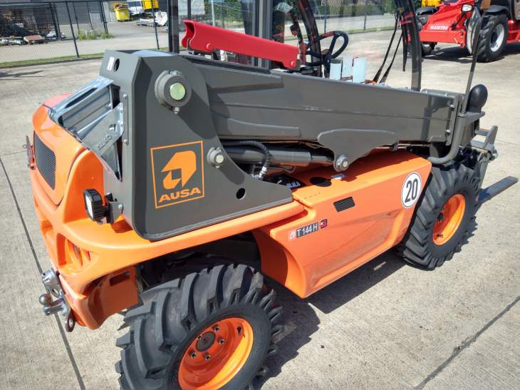 Afbeelding AUSA T144 X4 (730)