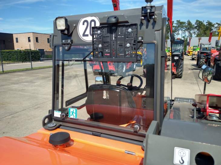 Afbeelding AUSA T144 X4 (730)