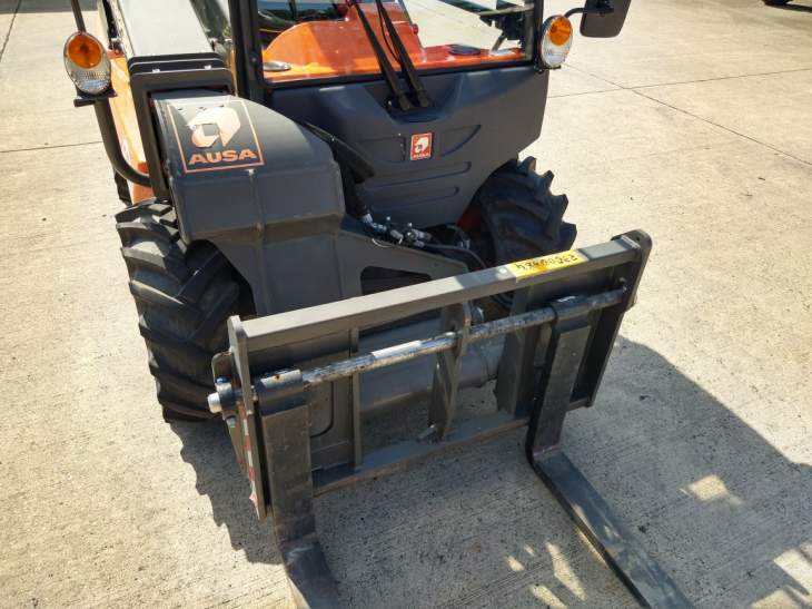 Afbeelding AUSA T144 X4 (715)