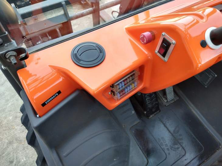 Afbeelding AUSA T144 X4 (729)