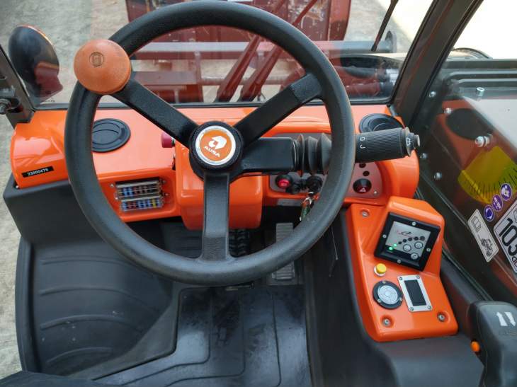 Afbeelding AUSA T144 X4 (729)