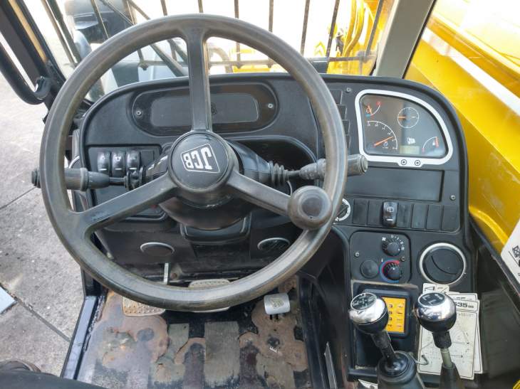 Afbeelding JCB 535-95 (535)
