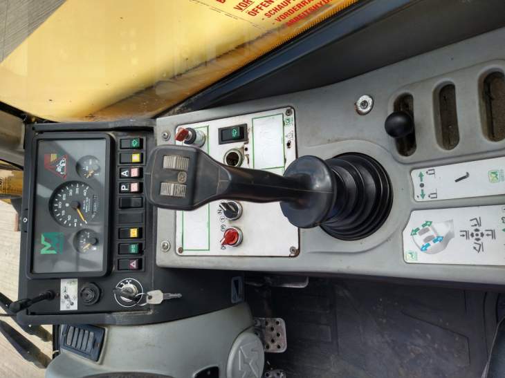 Afbeelding MERLO P40.9 (484)
