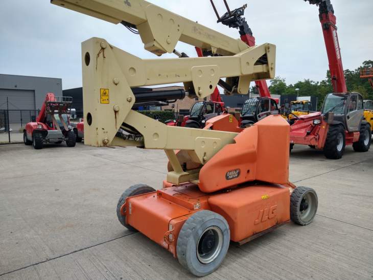 Afbeelding JLG E400 AJPN (081)